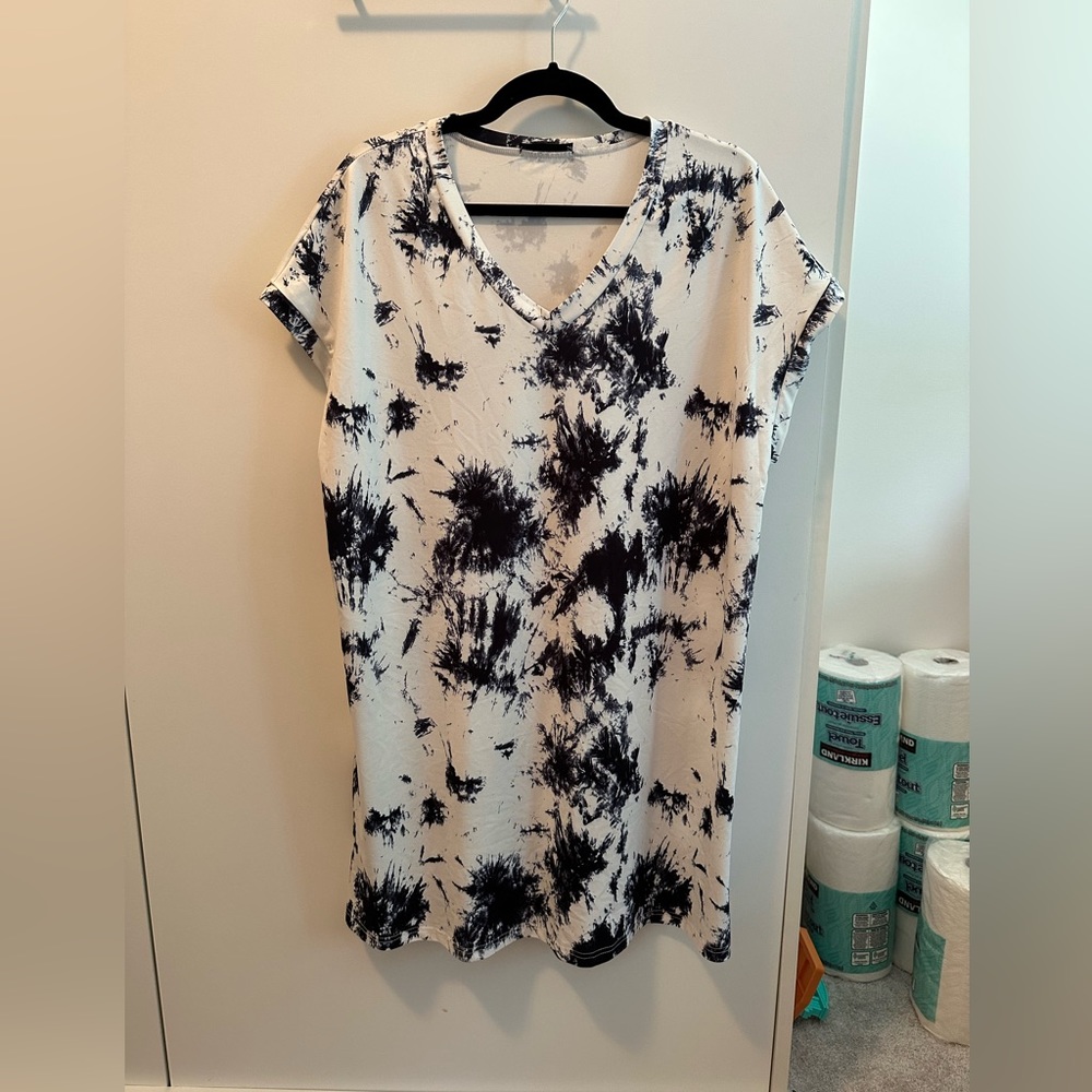 Tie dye tshirt dress